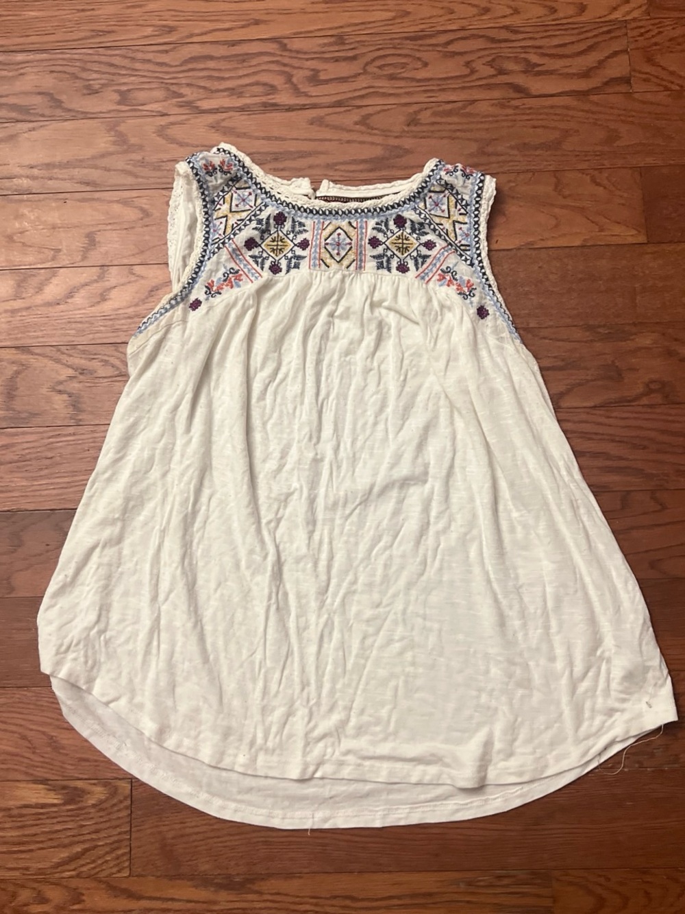Knox Rose Ivory Sleeveless Embroidered Yoke Top